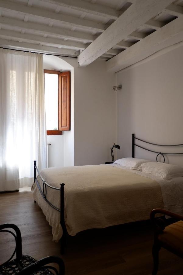 Ferienwohnung A Due Passi Da Ponte Vecchio Florenz Exterior foto